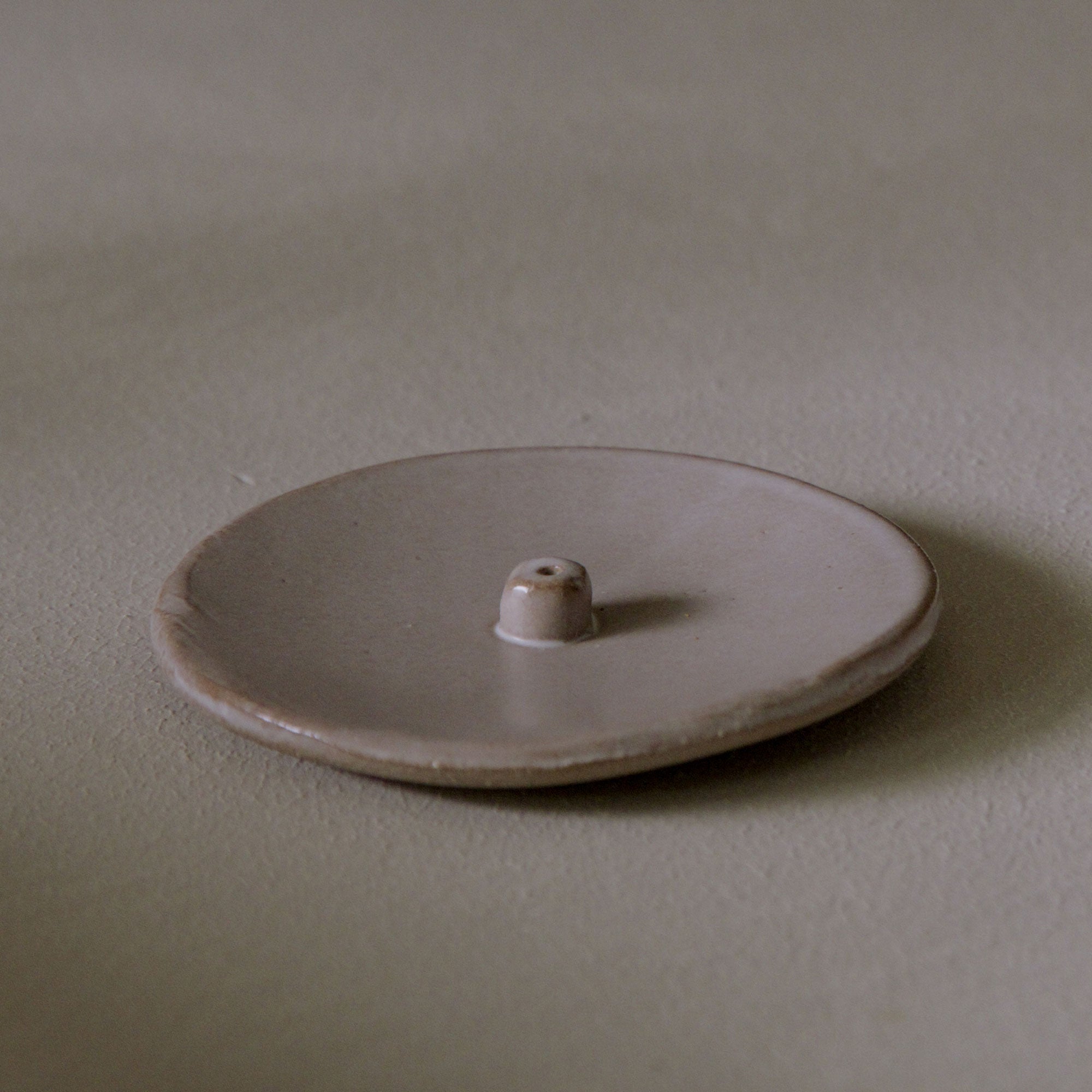 Reyna Incense Holder