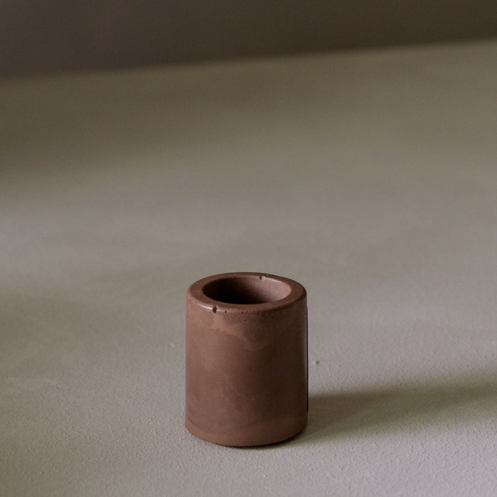 Vesta Match Holder with Striker